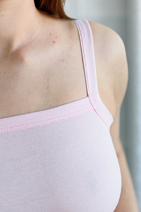 Женский топ из рибаны / Розовый