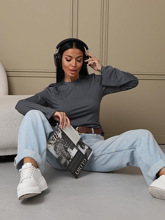 Женский лонгслив мод.2028/2 / Серый