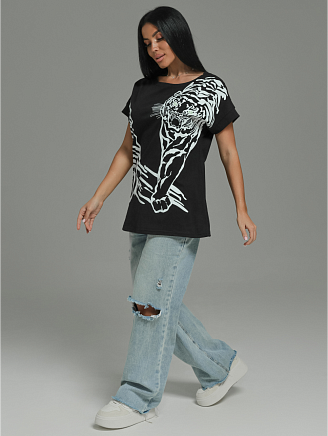 Женская футболка Сараби