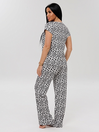 Женская пижама П-113(Л) / Белый (леопард)