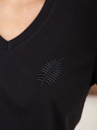 Женская футболка мод.2147/1 / Черный