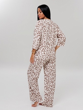 Женский костюм К-82(М) / Какао (леопард)