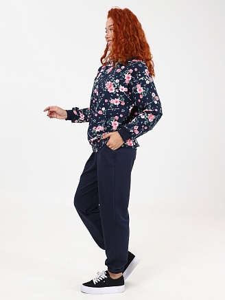 Женский костюм М-1003 / Синий с розами