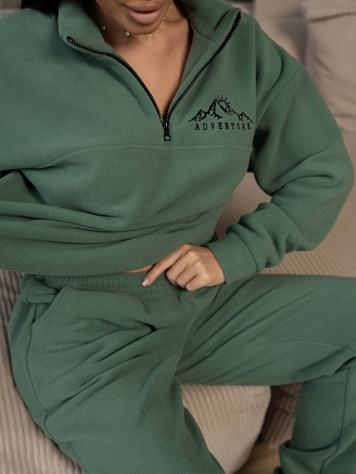 Женский костюм мод.2079/2 / Зеленый