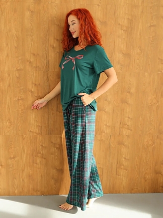 Женский костюм с брюками 2241/1 / Зеленый