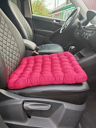 Подушка автомобильная на сиденье "АВТО-БИО" 50x45 / бордовая