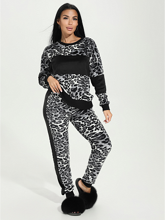 Женский костюм Намибия плюс / Ирбис