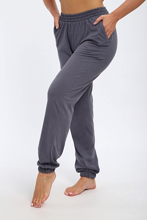 Брюки женские из кулирки на резинке / Графит
