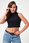 Женский топ 52714  укороченный с горлом / черный