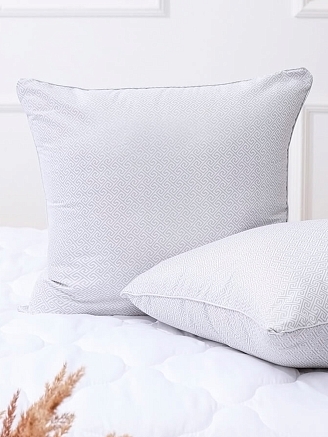 Подушка "Лебяжий пух" тик "Люкс"