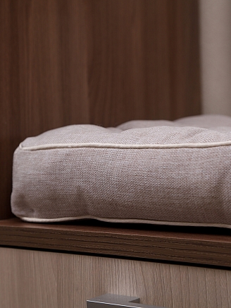 Подушка мебельная для прихожей арт. PPR / Бежевый