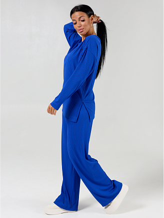 Женский костюм Статус / Василек