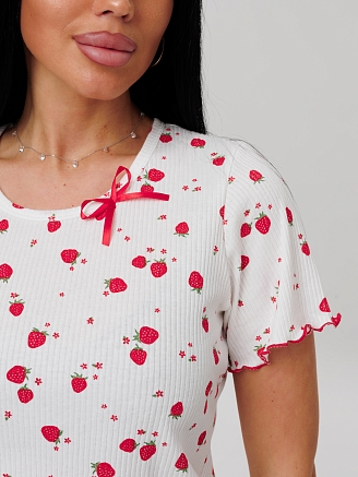 Женская пижама П-97(Каш) / Молочный (клубника)